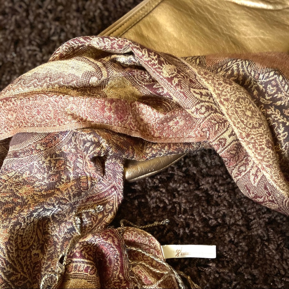Shoulder Wrap Scarf